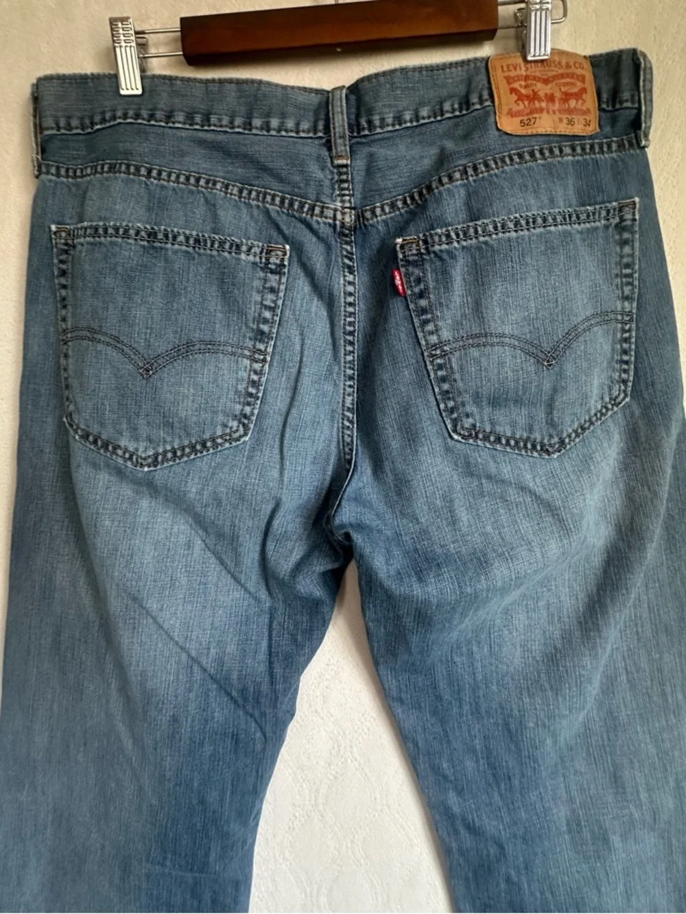 Levi's Men's 527 Medium Blue Straight-Leg Jeans Sz 36 x 34